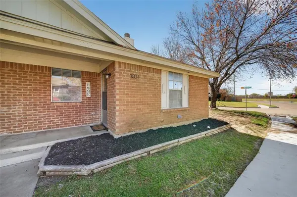1034 Tennessee Trail, Arlington, TX 76017