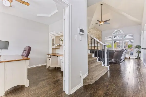 3713 Applesprings Drive, Fort Worth, TX 76244