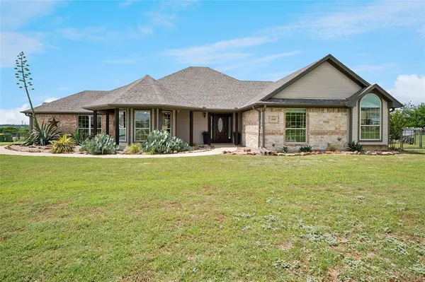 199 Newfield Lane, Springtown, TX 76082
