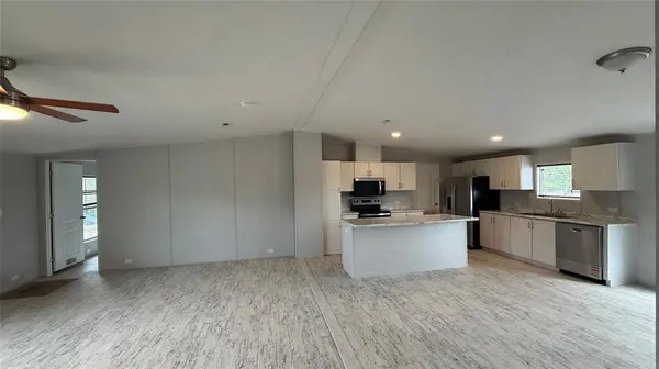 120 Angielena Loop, Decatur, TX 76234