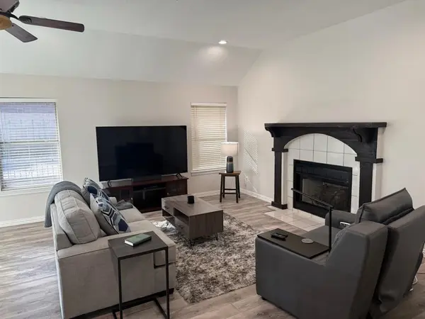 7809 Hightower Drive, North Richland Hills, TX 76182