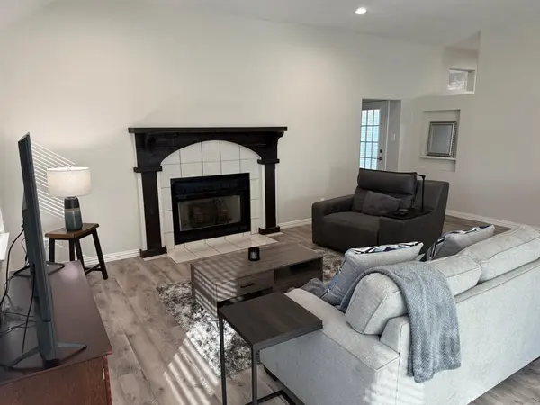 7809 Hightower Drive, North Richland Hills, TX 76182