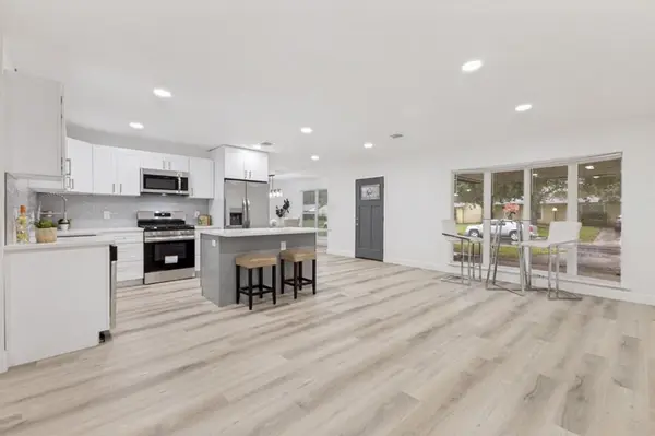 12436 Oberlin Drive, Dallas, TX 75243