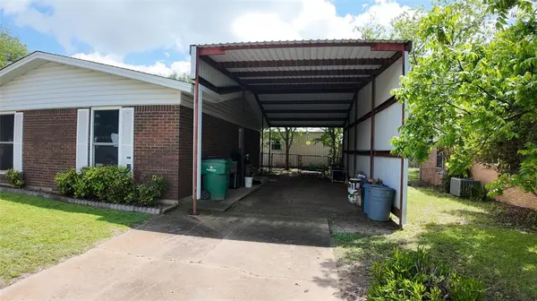 1807 W. Proctor Dr., Goldthwaite, TX 76844