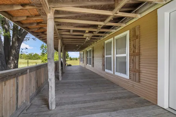 15505 County Road 3030, Kerens, TX 75144