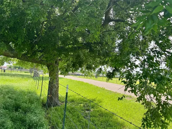 4292 County Road 3108, Campbell, TX 75422