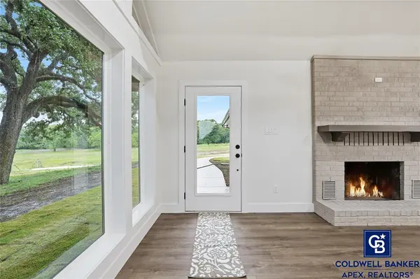 11458 St Hwy 171, Covington, TX 76636