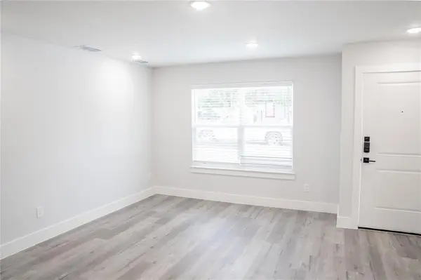 318 Henderson Street, Bailey, TX 75418