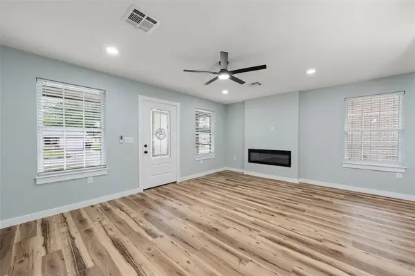 3542 Live Oak Avenue, Waco, TX 76708