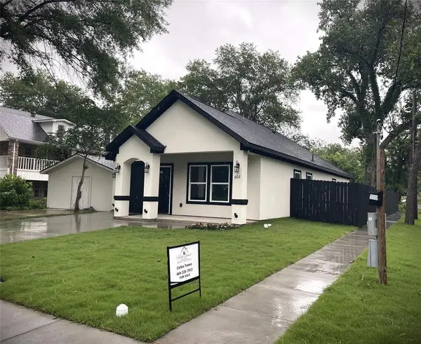 602 W Newton Street, Terrell, TX 75160