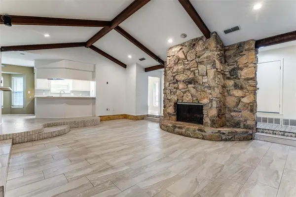 4416 Altamesa Boulevard, Fort Worth, TX 76133