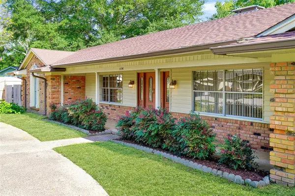 1114 Brookshire Drive, Tyler, TX 75071