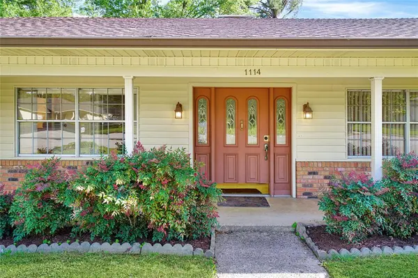 1114 Brookshire Drive, Tyler, TX 75071