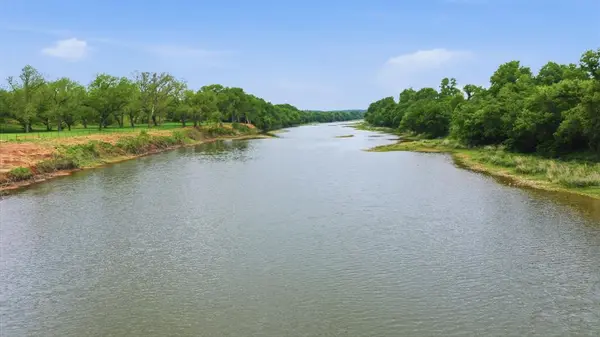 10501-8 Mitchell Bend Court, Granbury, TX 76048