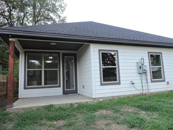 210 Holiday Drive, Gun Barrel City, TX 75156