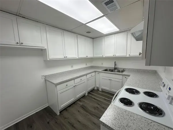 4723 N Loy Lake Road, Sherman, TX 75092