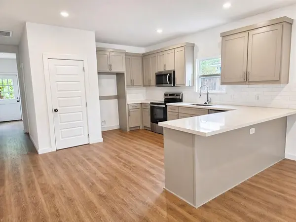 907 Hemphill Street, Greenville, TX 75401