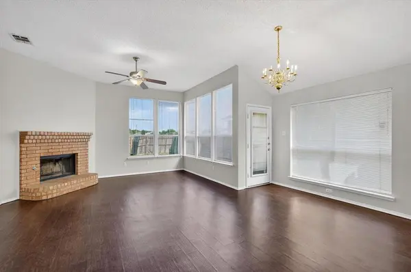 830 Orian Drive, Mesquite, TX 75181