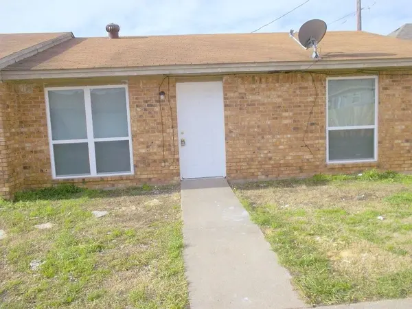 1502 Cardinal Drive, Ennis, TX 75119