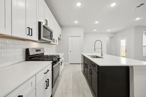 513 Lana Drive, Seagoville, TX 75159