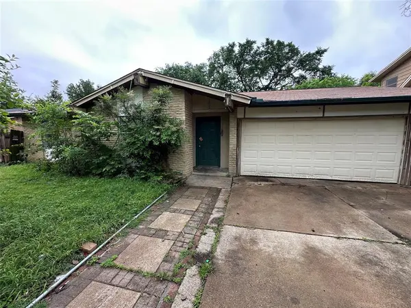 1202 Rebecca Lane, Arlington, TX 76014