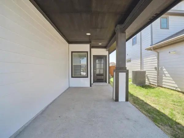 4127 Lavon Drive, Farmersville, TX 75442