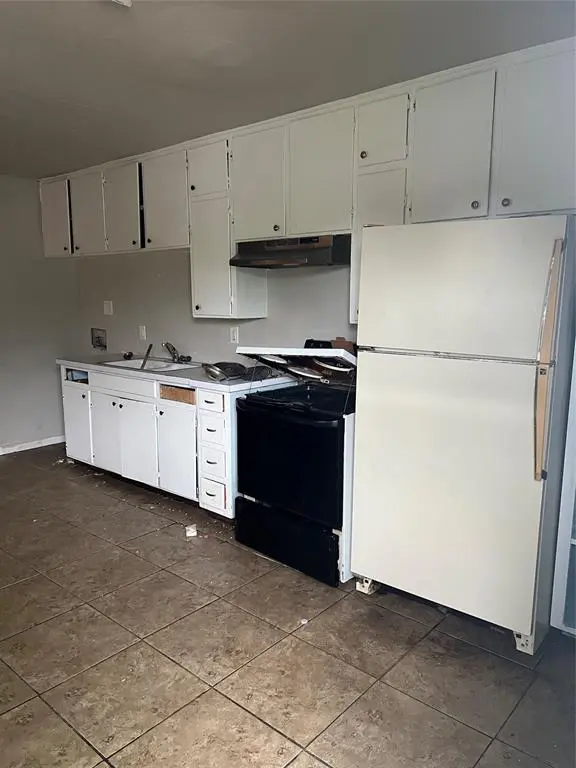 5409 Houghton Avenue, Fort Worth, TX 76107