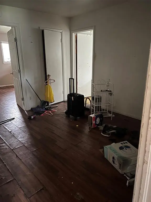 5409 Houghton Avenue, Fort Worth, TX 76107