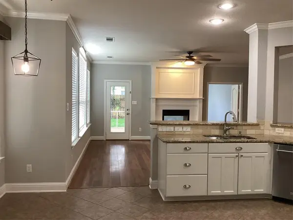 9756 Sinclair Street, Fort Worth, TX 76244