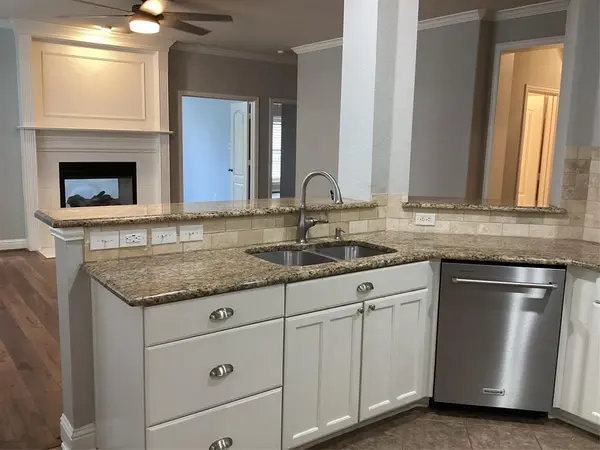 9756 Sinclair Street, Fort Worth, TX 76244