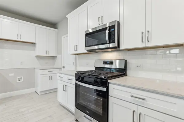 527 Cayman Cove, Seagoville, TX 75159