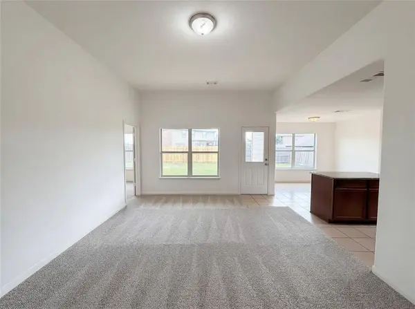 657 Handle Drive, Crowley, TX 76036