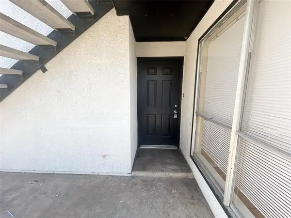 1401 Old Bardwell Road #B, Ennis, TX 75119