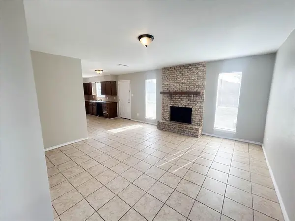 1401 Old Bardwell Road #B, Ennis, TX 75119