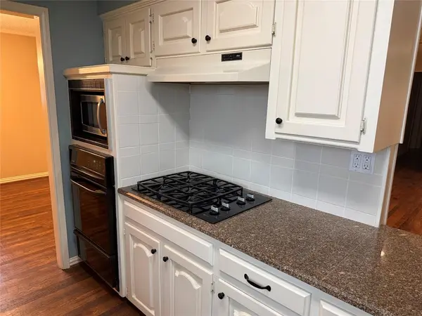 10926 Scotsmeadow Drive, Dallas, TX 75218