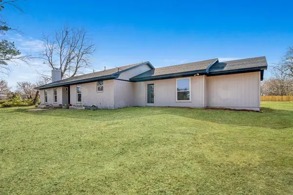 247 County Road 45480, Paris, TX 75462