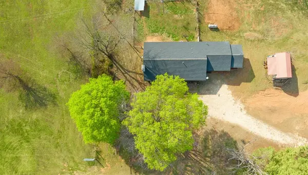 247 County Road 45480, Paris, TX 75462