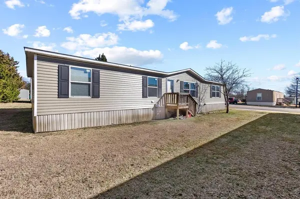 111 Northaven Lane, Knollwood, TX 75092