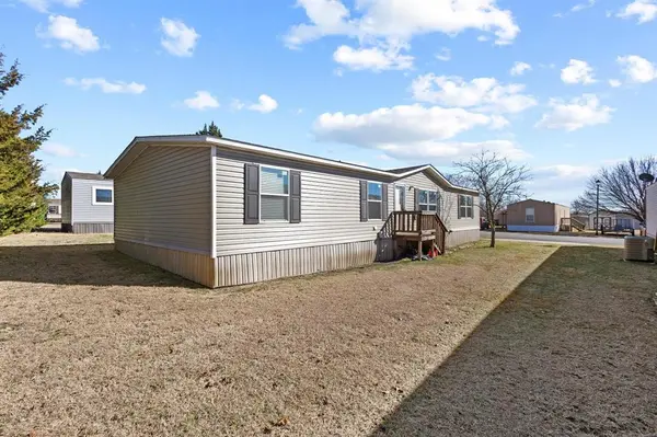 111 Northaven Lane, Knollwood, TX 75092