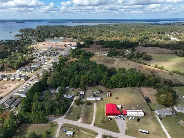 15213 HEAVENLY ACRES Drive, Willis, TX 77378