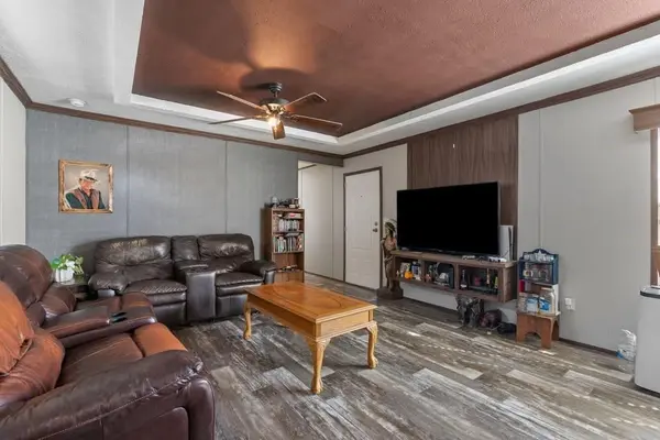 15213 HEAVENLY ACRES Drive, Willis, TX 77378