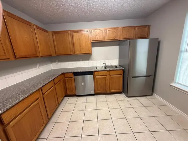 3015 Flask Drive, Dallas, TX 75241