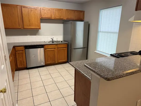 3015 Flask Drive, Dallas, TX 75241