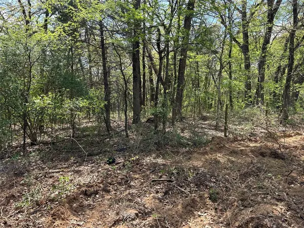 2112 Peterson Road, Denison, TX 75020