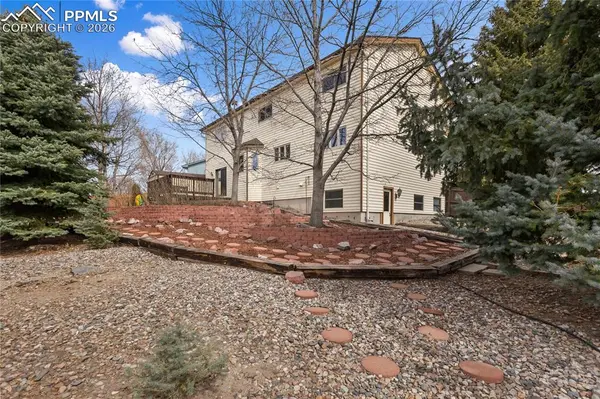 2930 Rhapsody DR, Colorado Springs, CO 80920