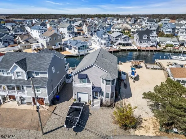 43 Farragut Dr, Brick Twp., NJ 08723