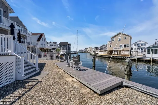 43 Farragut Dr, Brick Twp., NJ 08723