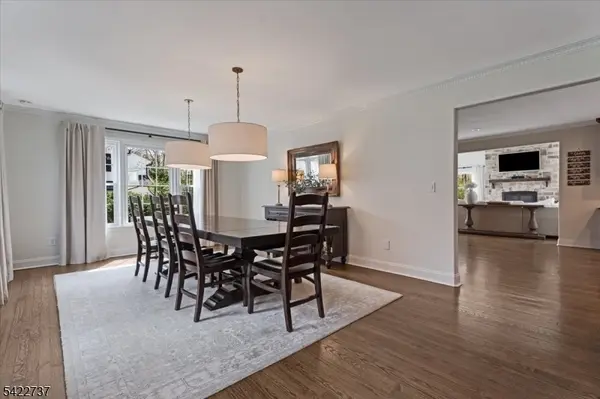 42 Dean Rd, Mendham Boro, NJ 07945