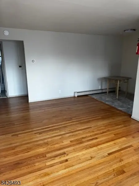 205 Carbon St #4, Paterson City, NJ 07522