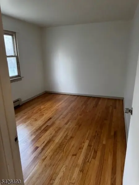 205 Carbon St #4, Paterson City, NJ 07522